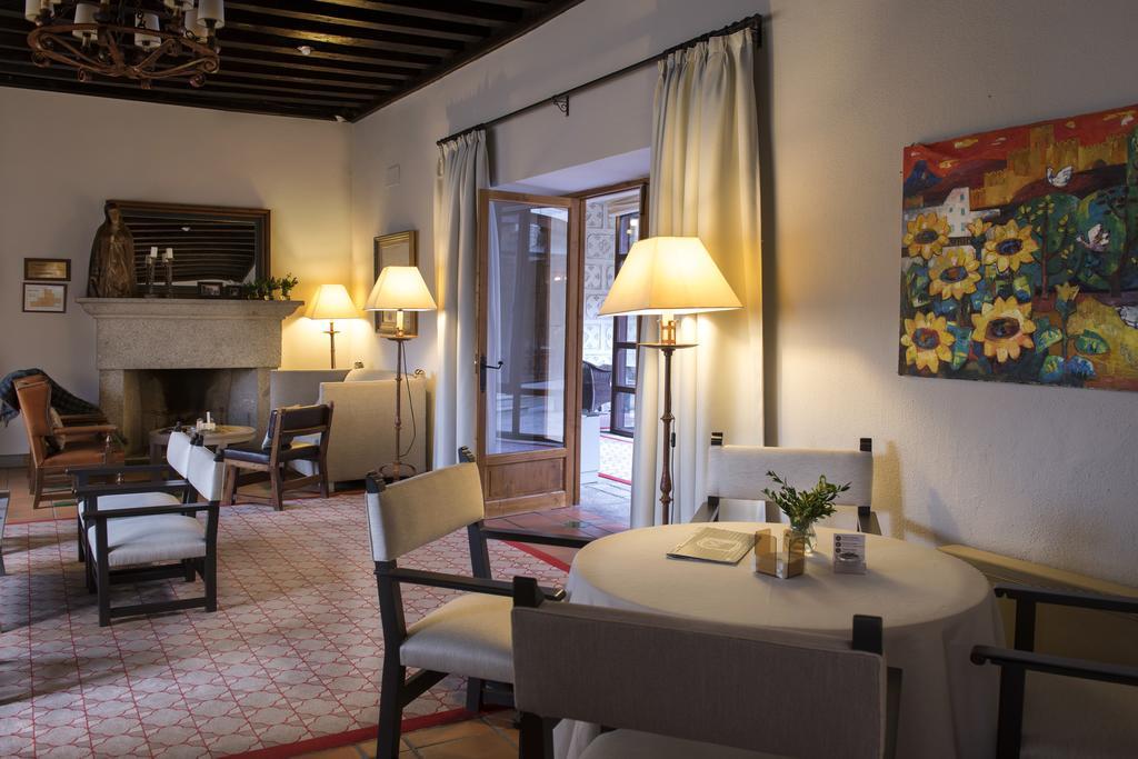Parador De Ávila Kültér fotó