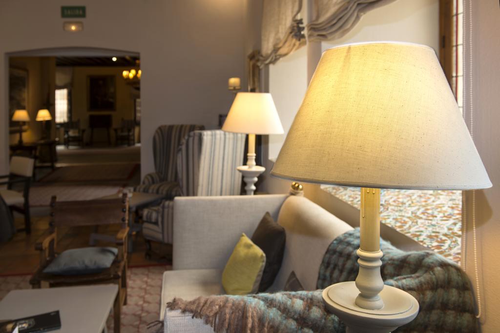 Parador De Ávila Kültér fotó