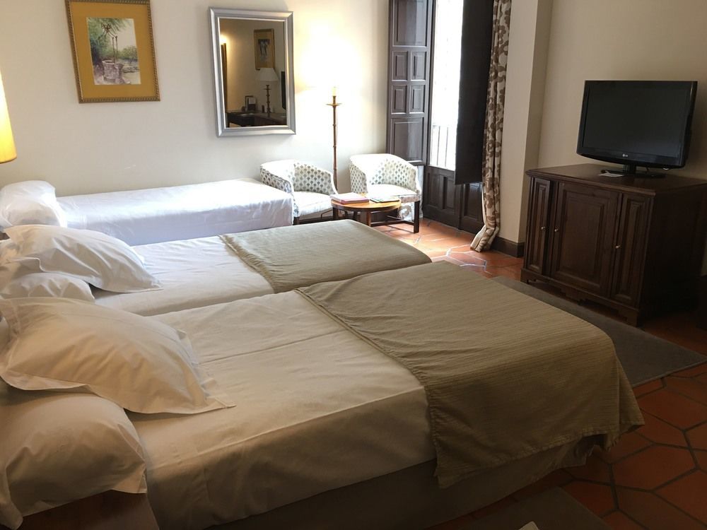 Parador De Ávila Kültér fotó